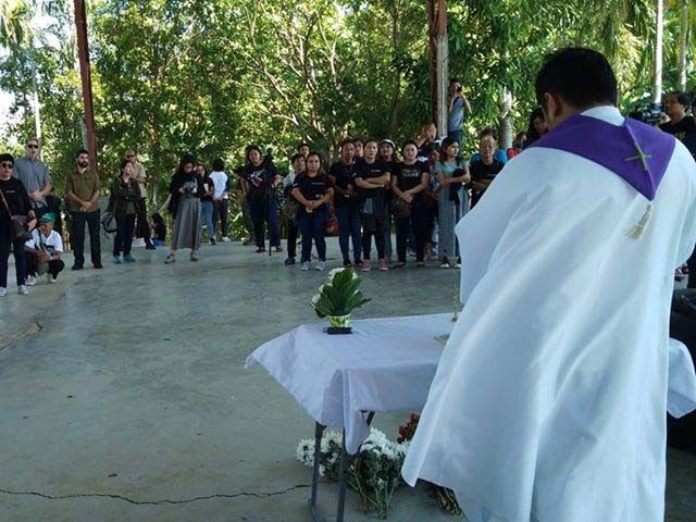 Victims' kin gather at site of Ampatuan massacre as 10th anniversary nears