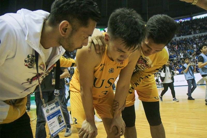 UST's Ayo blames Tigers coaching staff after Game 1 blowout loss