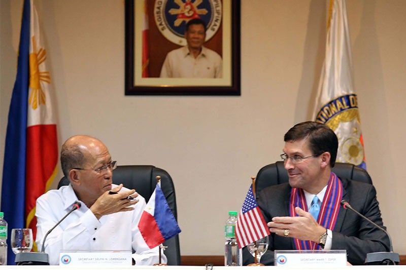 Lorenzana, US Defense chief discuss South China Sea, anti-terrorism efforts