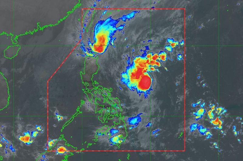 â��Sarahâ�� enters Philippines, almost stationary in North Luzon