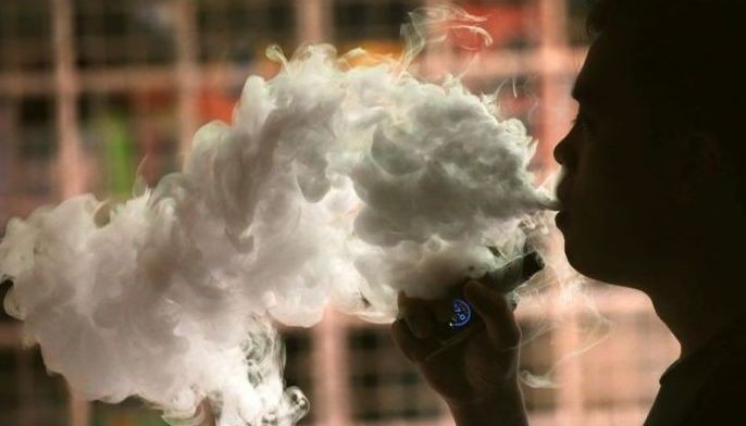 PNP begins enforcing vape ban; Duterte warns courts