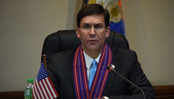 Pentagon chief urges claimants to take 'public posture' on South China Sea