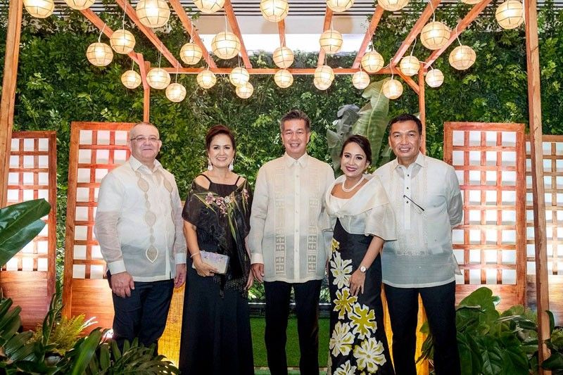 Filipiniana night at Seda Cebu