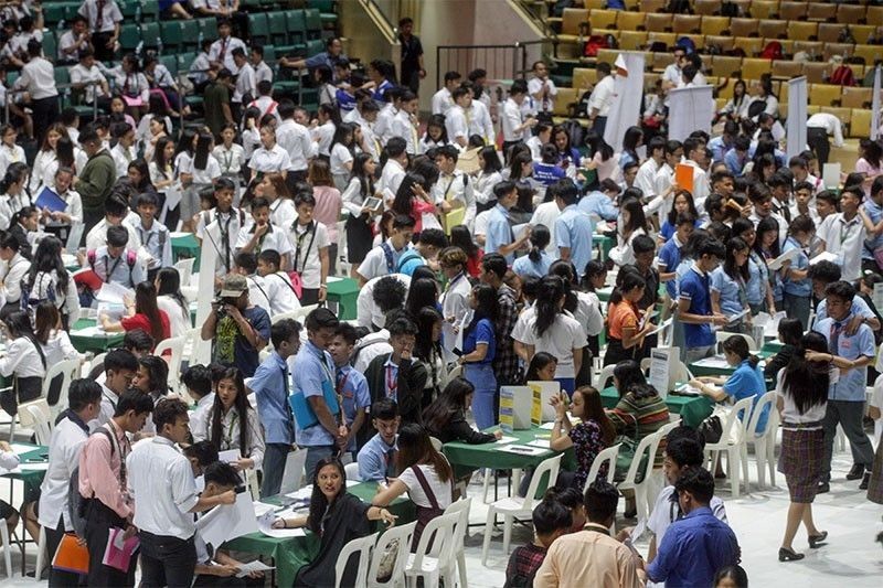 Jobless Filipinos soar to 10 million â�� SWS