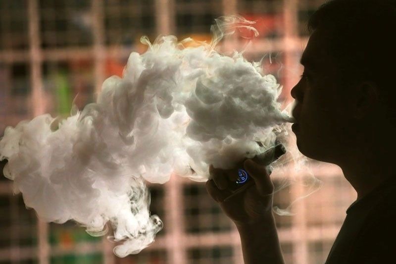 Cops to put up anti-vaping signs in public places