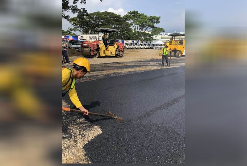 SMC debuts Philippineâ��s first recycled plastics road