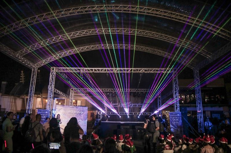 IN PHOTOS: What to expect, enjoy at Greenhillsâ�� first-ever laser light show for Christmas