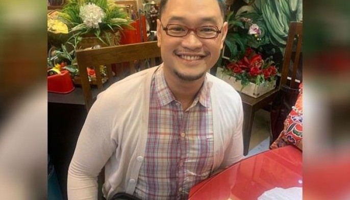 Throwback ni Jomari naungkat