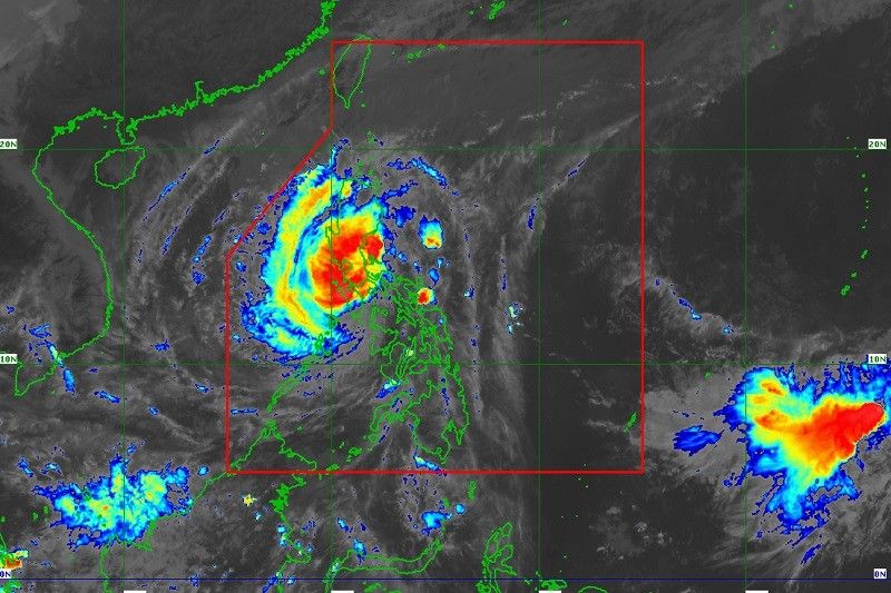 Typhoon Tisoy bahagyang humina matapos ang ika-4 na pag-landfall