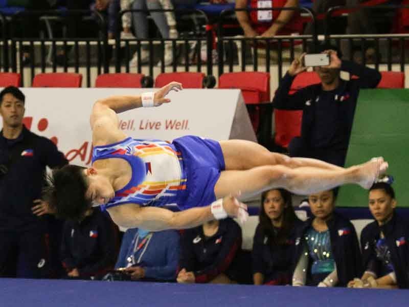 Carlos Yulo notches 2nd SEA Games gold in floor exercise