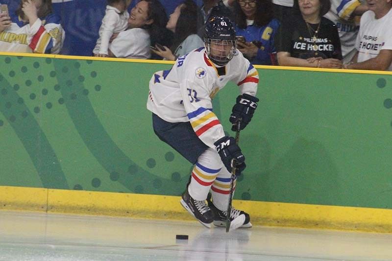 Regencia scores game-winner as Philippines escapes Singapore in SEA Games ice hockey