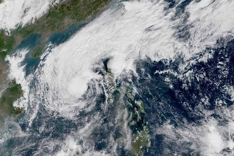 No more areas under storm signals as 'Tisoy' weakens anew before exit