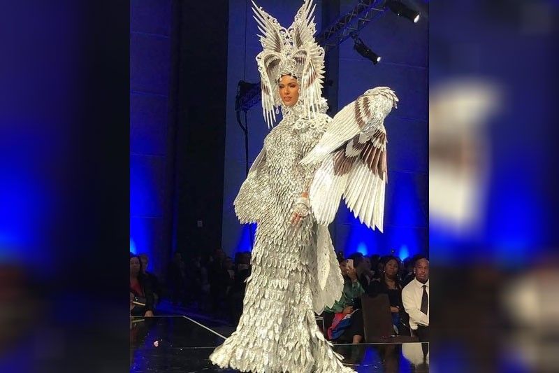 Gazini ang lakas ng dating sa preliminary competition, ibang kandidata nadulas habang rumarampa