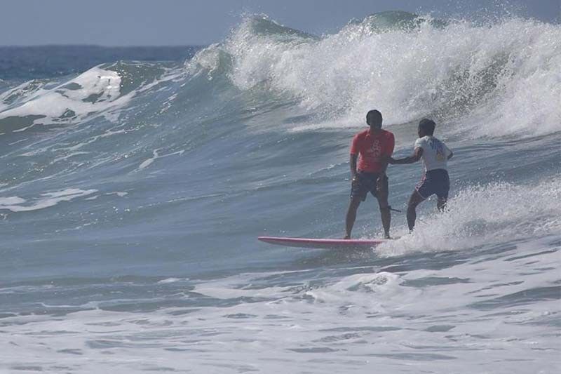 Hero surfer: Pinoy bet sacrifices SEA Games gold bid to rescue Indonesian foe