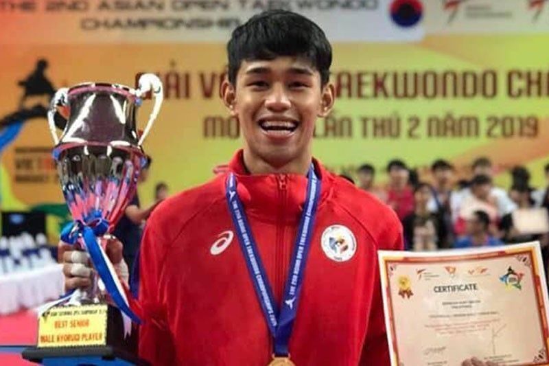 Barbosa rocks crowd, produces one final gold for Philippine taekwondo in SEA Games