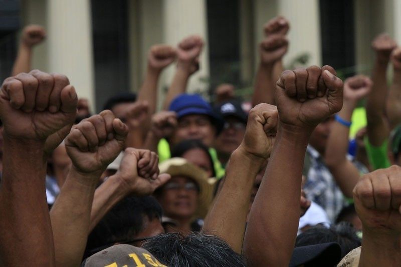 'Lalong bumaba': Trabahong may unyon 6.3% na lang noong 2018