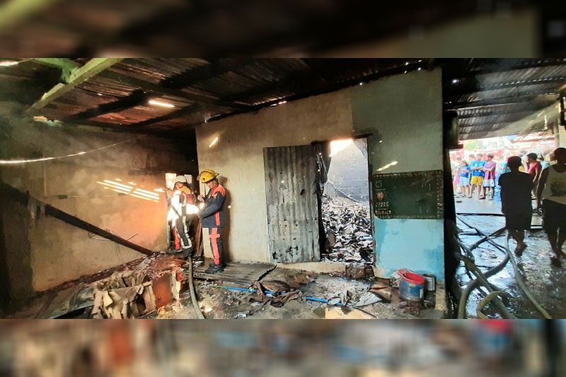 In Canjulao, Lapu-Lapu City: Firecracker warehouse hit by fire