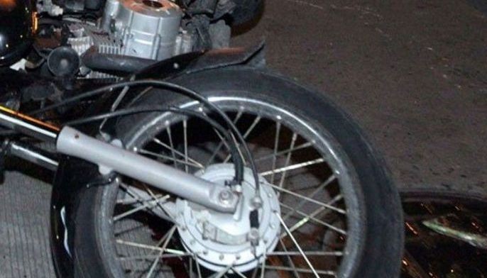 2 motorcycle riders die in road crashes