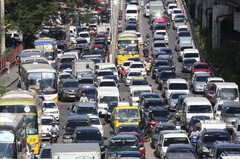 Traffic rerouting sa Maynila ngayong Rizal Day