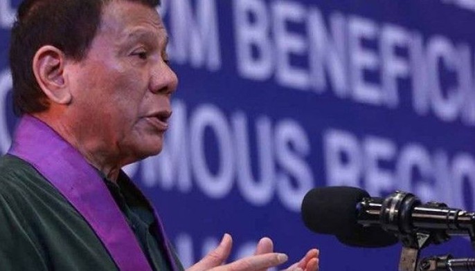 What are ABS-CBN&rsquo;s chances of renewing its franchise?