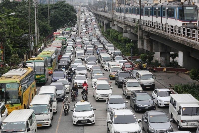 MMDA hoping weekend traffic wonâ��t get worse