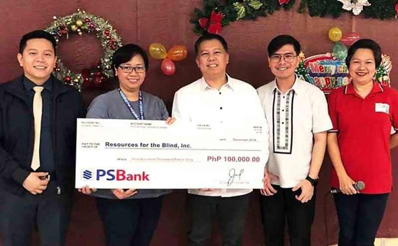PSBank visits beneficiary organizations