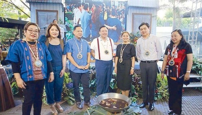 Iloilo celebrates ASEAN award, hosts Kain Na!