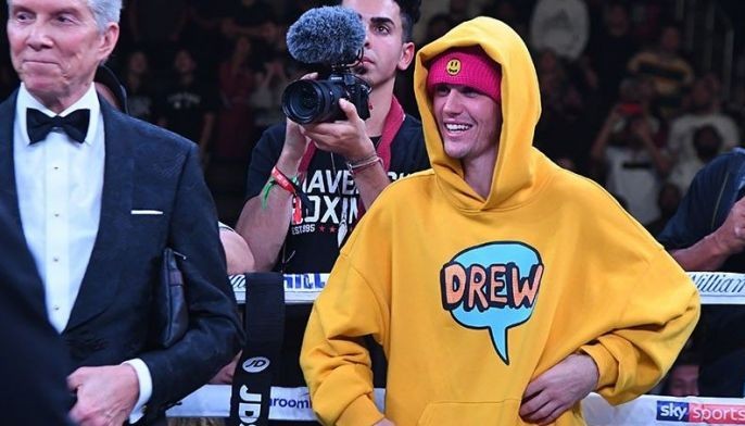 Justin Bieber reveals he has Lyme disease