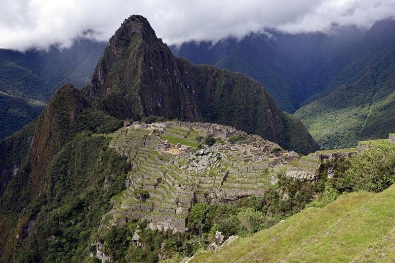 Six tourists arrested after feces found in Peru's sacred temple