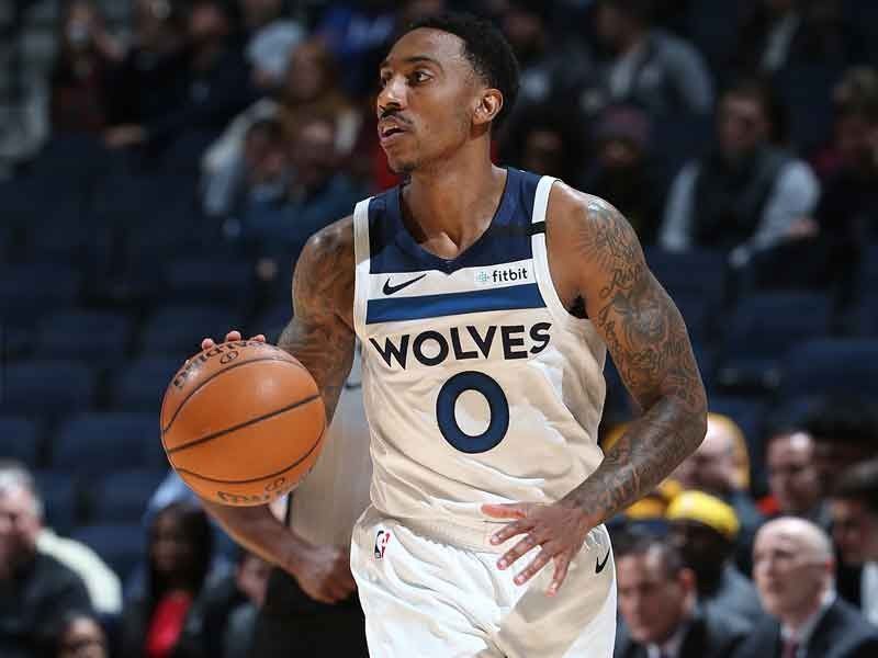 Lowly Hawks land guards Teague, Graham from T-Wolves
