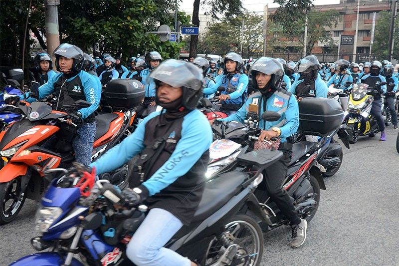Motorcycle taxi TWG says ending pilot test early sans data, conclusions