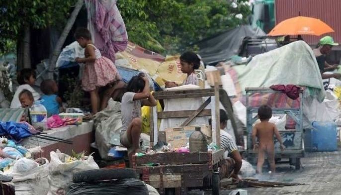 2.1 million Pinoy families experience hunger &mdash; survey