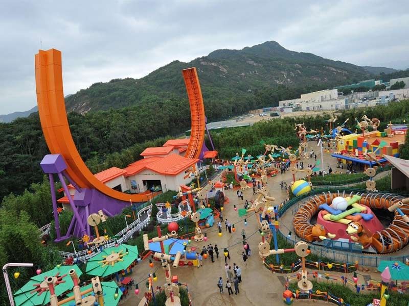 Hong Kong Disneyland closing over novel coronavirus fears