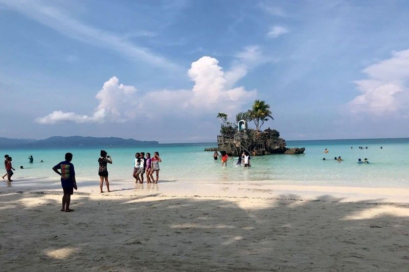 Govâ��t sees â��short-termâ�� impact of novel coronavirus on Philippine tourism