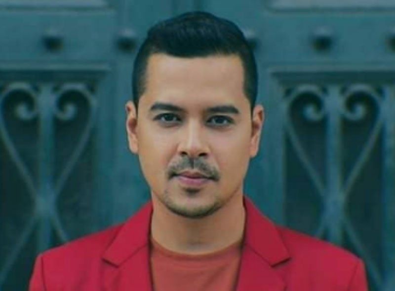 John Lloyd bibida sa last movie ni direk Cathy?!