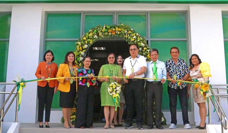 Landbank opens 4th Zambales branch