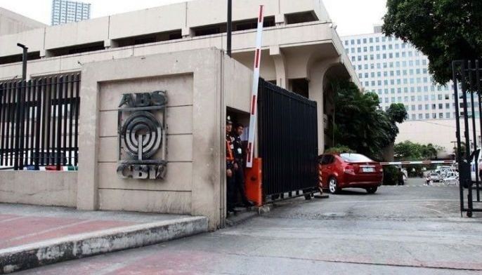 ABS-CBN pinagkokomento ng SC sa &lsquo;gag order&rsquo; ng OSG