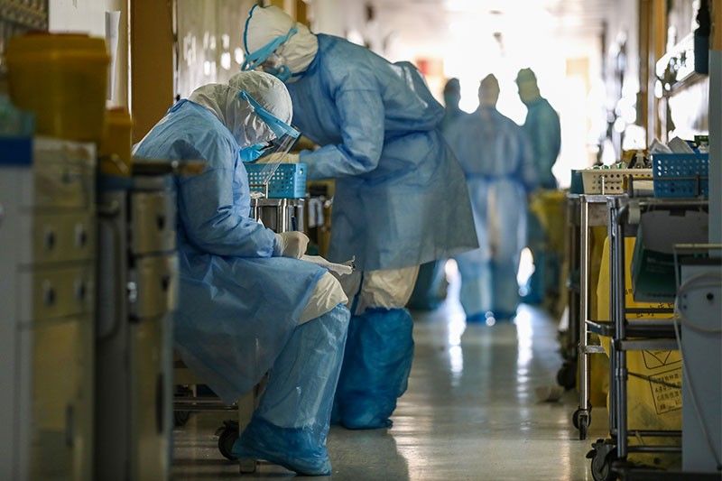 Hospital director at China virus epicenter dies