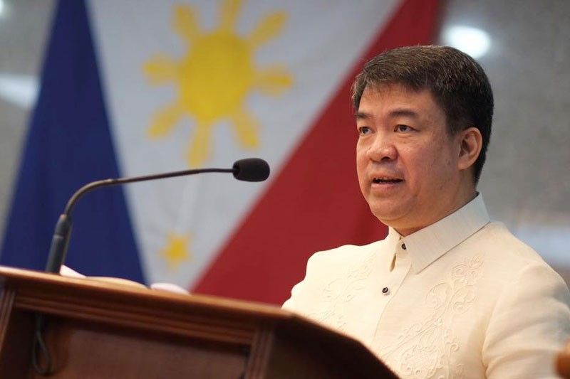 Lawyer presses SC to tackle Pimentelâ��s 2019 candidacy