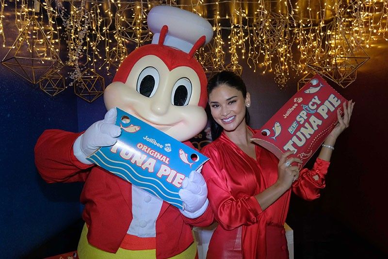 Pia Wurtzbach hopes for swift justice for #ABSCBNFranchise