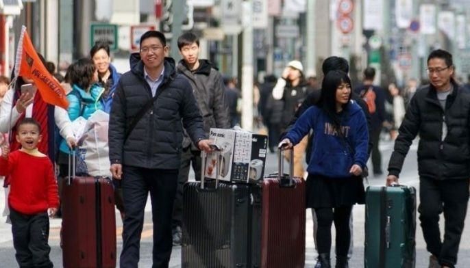 World tourism body urges nations: Avoid travel bans