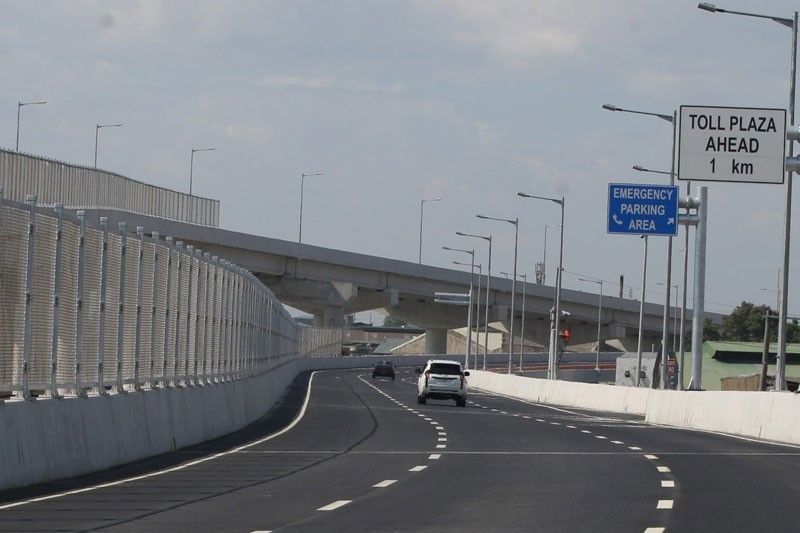 NLEX keen on Port Expressway Link project