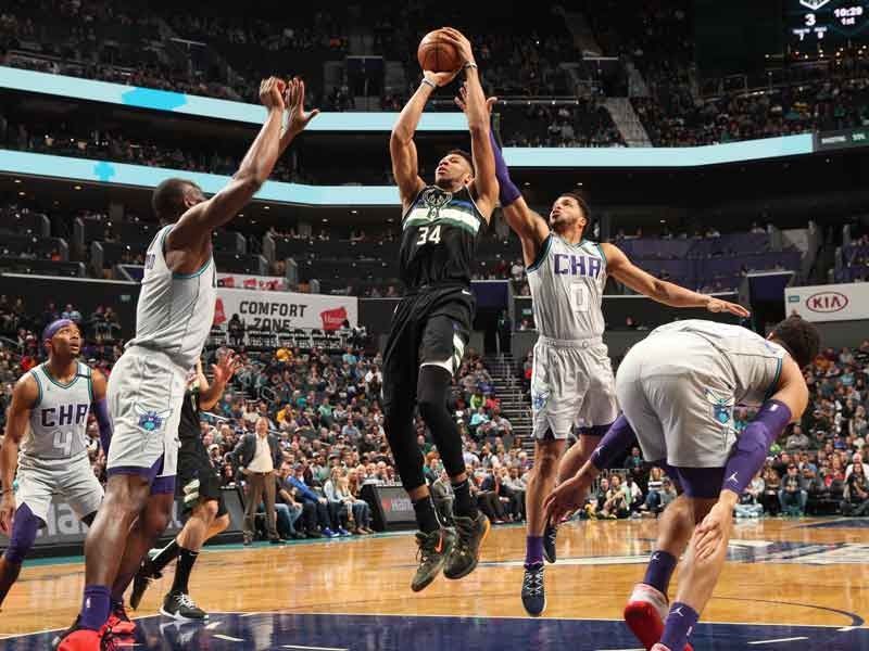 Milwaukee Bucks on X: The Bucks are 52-8 against Central Division