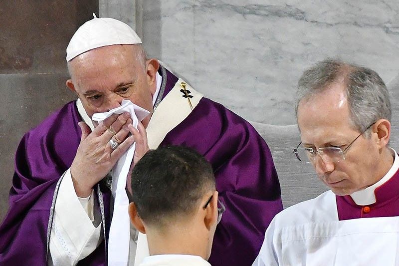Pope 'tests negative for coronavirus': report