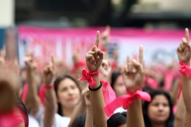 Nearly all Filipinos biased against women due to â��culture of misogynyâ�� â�� Gabriela