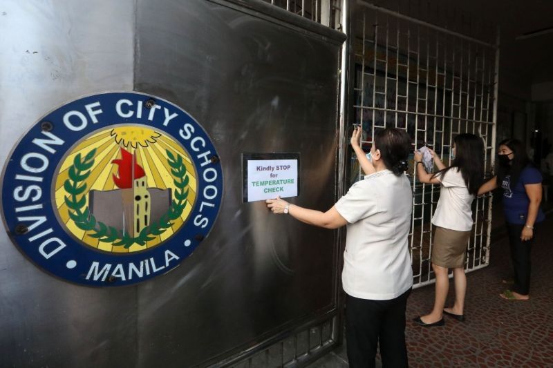 LIST: Public officials currently under voluntary quarantine