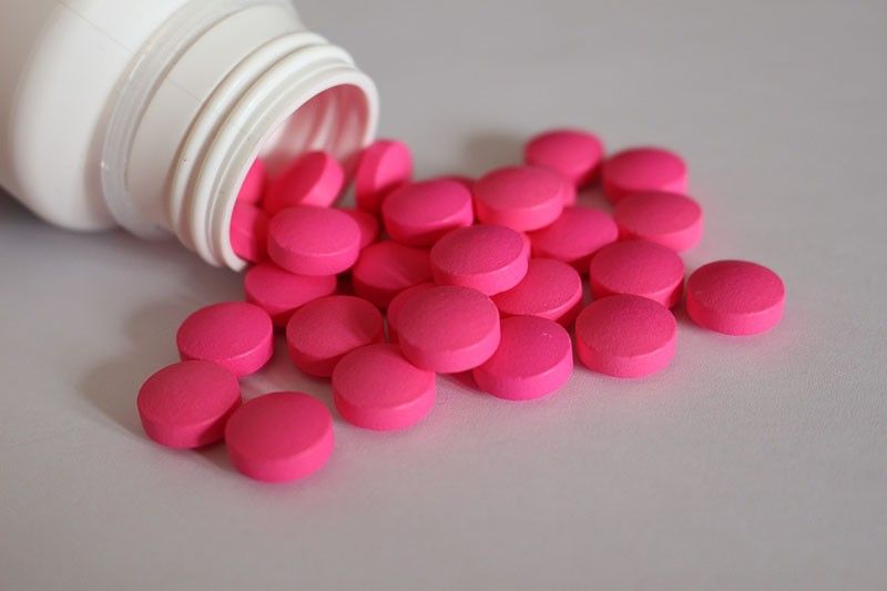 Avoid taking ibuprofen for COVID-19 symptoms â�� WHO