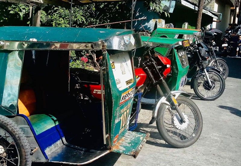 Tricycle bawal - Palasyo