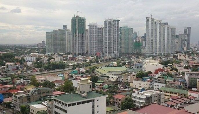 Economy seen to contract in Q2