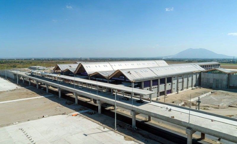 clark airport contractor